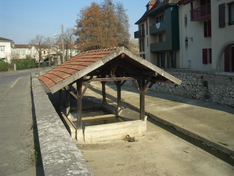Open air laundry