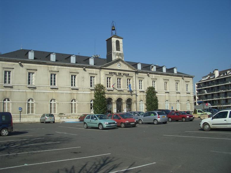 Town
Hall in the Place d'Armes